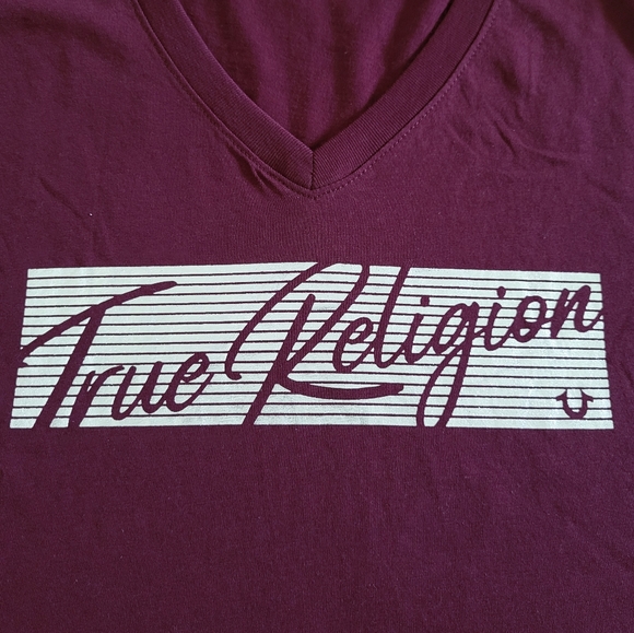 True Religion🙏 Long Sleeve Silver🤍 Foil Graphic Tee - NWT - Picture 6 of 12